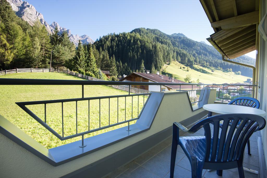 Appartementhaus Pinnisblick Neustift im Stubaital Exterior photo